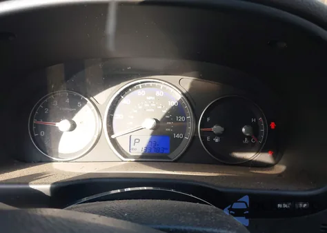 2010 Hyundai Santa Fe Gls z USA, uszkodzony, nr VIN 5NMSGDAB1AH414451